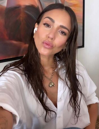 Jessica alba  page leaked private photo uncensored HD quality