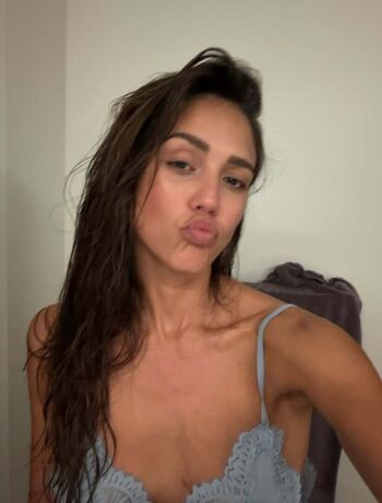 Jessica alba  page leaked private photo uncensored HD quality
