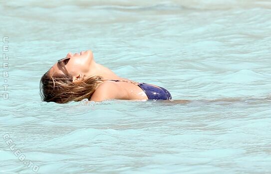 Jessica alba  page leaked private photo uncensored HD quality