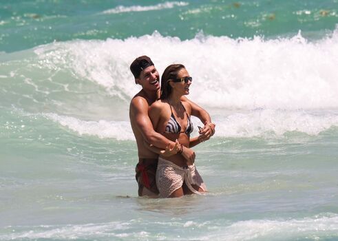 Jessica alba  page leaked private photo uncensored HD quality