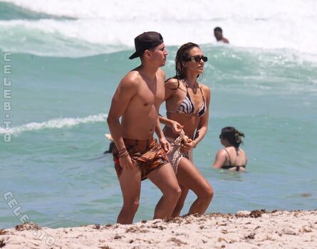 Jessica alba  page leaked private photo uncensored HD quality