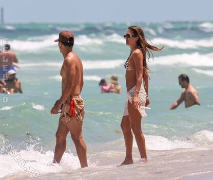 Jessica alba  page leaked private photo uncensored HD quality