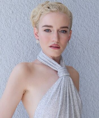 Julia garner leaked private photo uncensored HD quality
