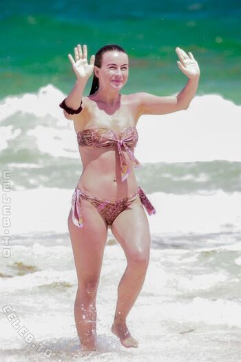 Julianne hough page leaked private photo uncensored HD quality