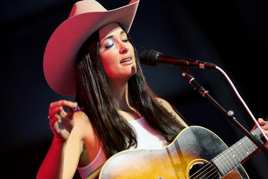 Kacey musgraves leaked private photo uncensored HD quality