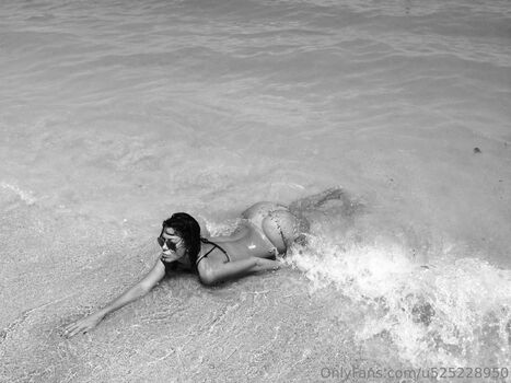 Karina jelinek leaked private photo uncensored HD quality