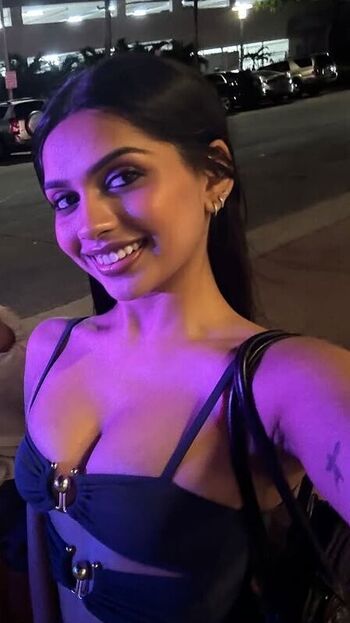 Kelliexny leaked private photo uncensored HD quality