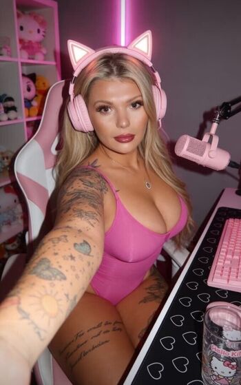 Kenzieclarksxo page leaked private photo uncensored HD quality