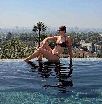 Kira kosarin  page leaked private photo uncensored HD quality