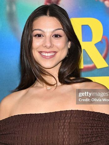 Kira kosarin  page leaked private photo uncensored HD quality