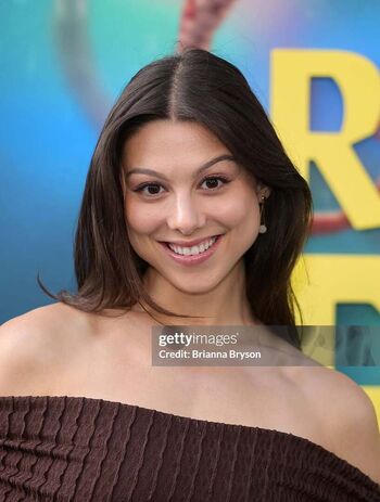 Kira kosarin  page leaked private photo uncensored HD quality