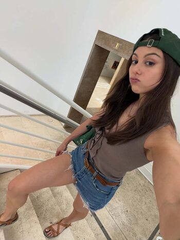 Kira kosarin  page leaked private photo uncensored HD quality