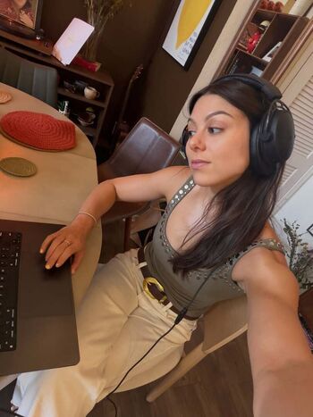 Kira kosarin  page leaked private photo uncensored HD quality