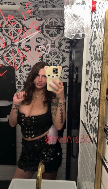 Kittyautumnmeow leaked private photo uncensored HD quality
