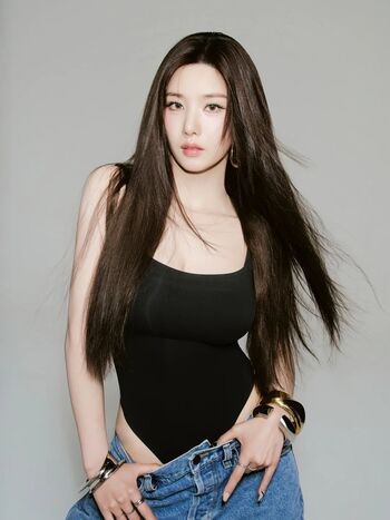 Kwon eunbi page leaked private photo uncensored HD quality