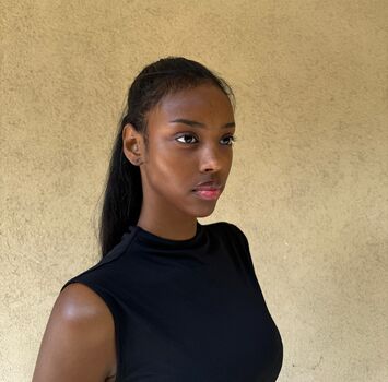 Ladan farah leaked private photo uncensored HD quality
