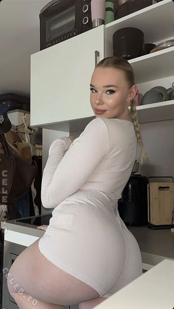 Larissa lhaa page leaked private photo uncensored HD quality