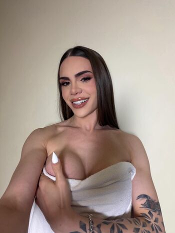Larissa ts leaked private photo uncensored HD quality