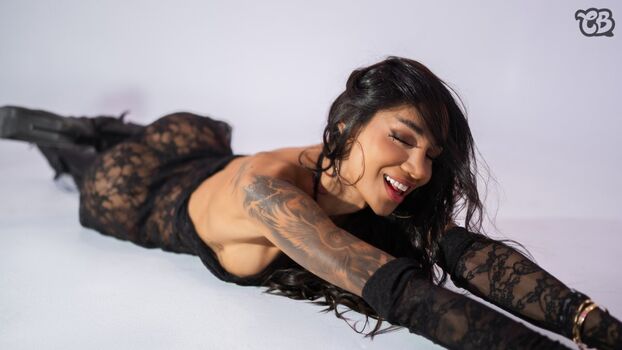 Laura saenz leaked private photo uncensored HD quality