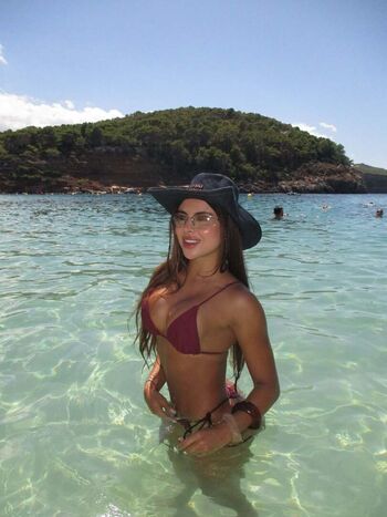 Laura sanchez page leaked private photo uncensored HD quality