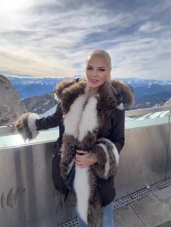 Laura vargov leaked private photo uncensored HD quality