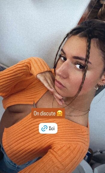 Laurapourlesintimes page leaked private photo uncensored HD quality