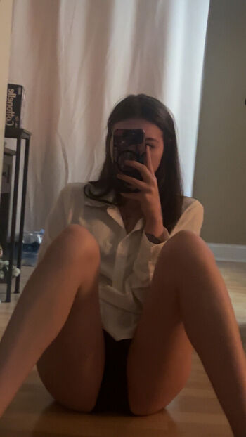 Laylubug page leaked private photo uncensored HD quality