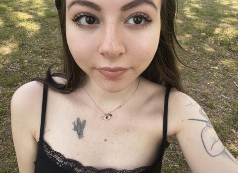 Laylubug page leaked private photo uncensored HD quality