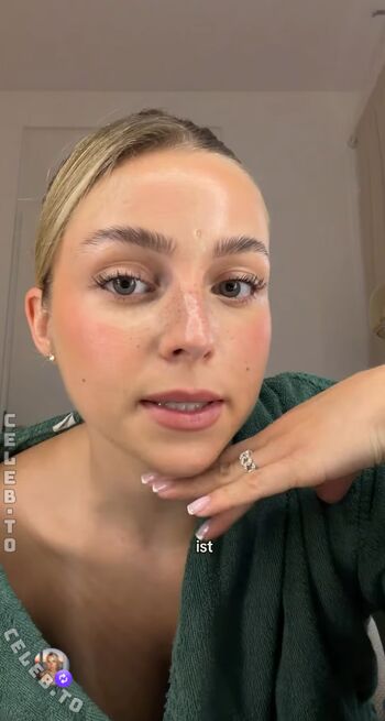 Lea breuer leaked private photo uncensored HD quality