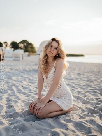 Lea peach  page leaked private photo uncensored HD quality