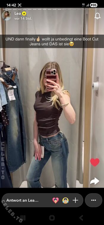 Lea peach  page leaked private photo uncensored HD quality