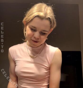 Lea peach  page leaked private photo uncensored HD quality