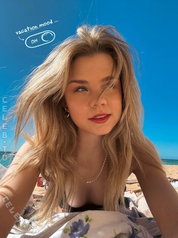 Lea peach  page leaked private photo uncensored HD quality