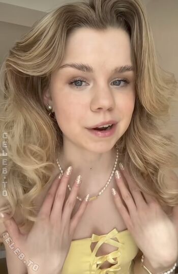 Lea peach  page leaked private photo uncensored HD quality