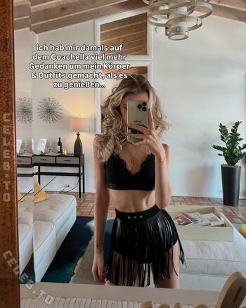 Lea peach  page leaked private photo uncensored HD quality