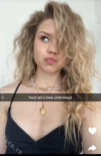 Lea peach leaked private photo uncensored HD quality