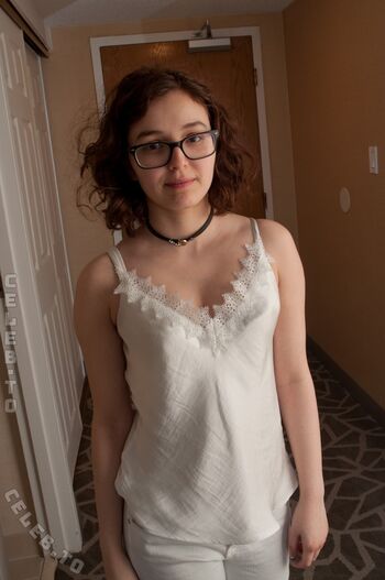 Leana lovings  page leaked private photo uncensored HD quality