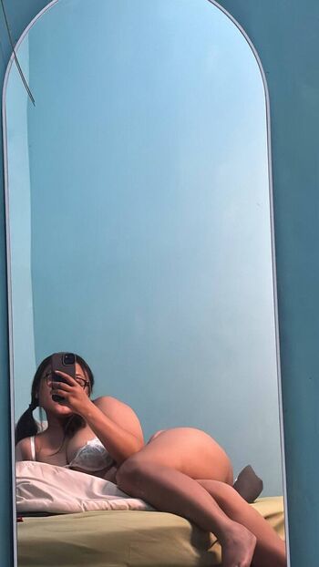 Leogurlll leaked private photo uncensored HD quality