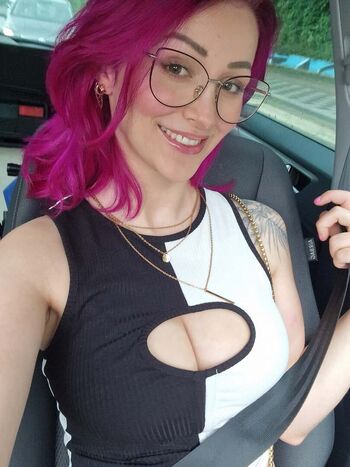 Lien sue leaked private photo uncensored HD quality