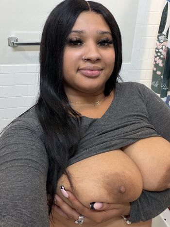Lightskin  page leaked private photo uncensored HD quality