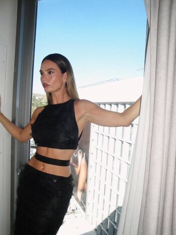 Lily james leaked private photo uncensored HD quality