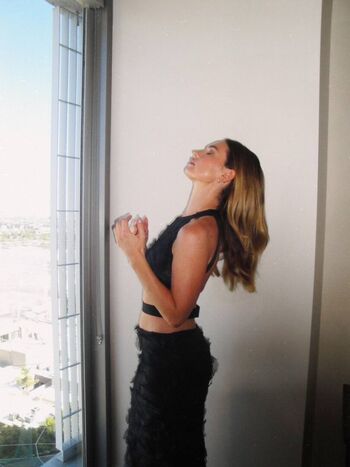 Lily james leaked private photo uncensored HD quality