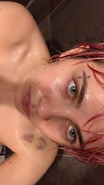 Linda leaked private photo uncensored HD quality