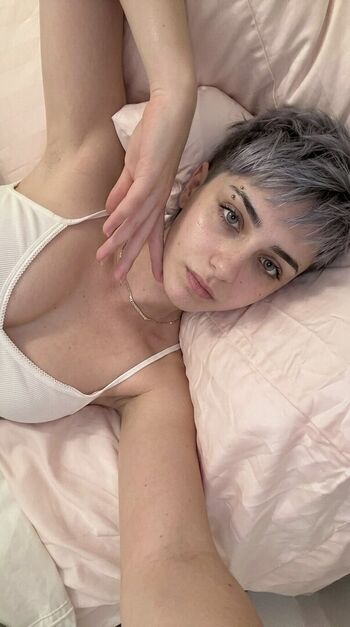 Linda leaked private photo uncensored HD quality