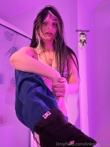 Linksgroupie  page leaked private photo uncensored HD quality