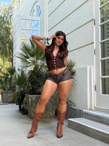 Livefitelle page leaked private photo uncensored HD quality