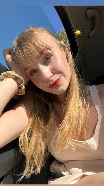 Liviapavlikova leaked private photo uncensored HD quality