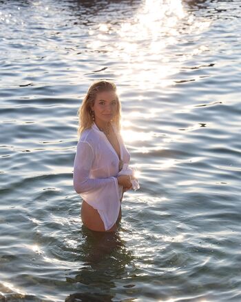 Lola weippert page leaked private photo uncensored HD quality