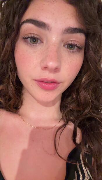 Lyzzahh leaked private photo uncensored HD quality