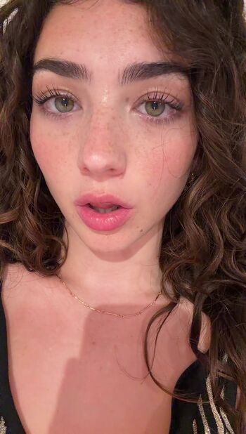 Lyzzahh leaked private photo uncensored HD quality